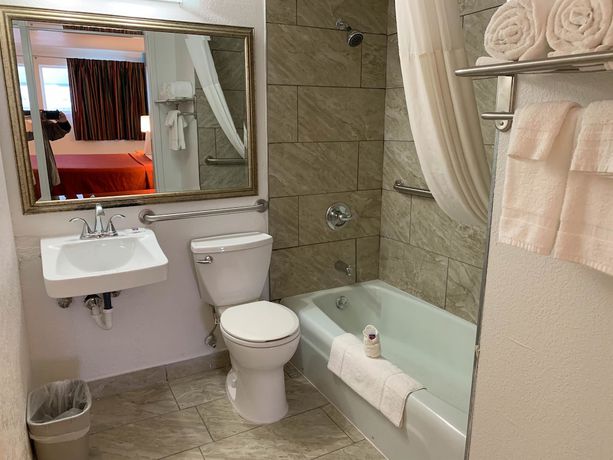 Imagen de la habitación del Hotel Studio 6 Lincoln, NE - Airport. Foto 6