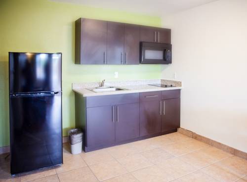 Imagen de la habitación del Hotel Studio 6 Mesa. Foto 6