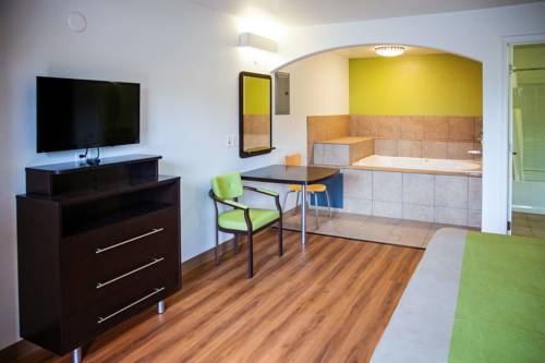 Imagen de la habitación del Hotel Studio 6 Mesa. Foto 9