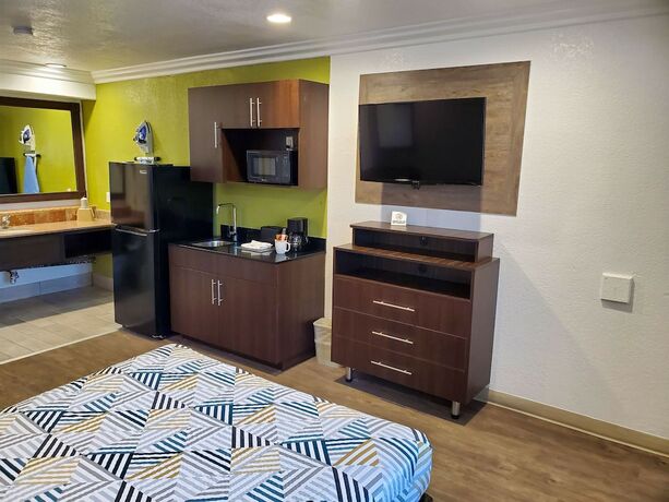 Imagen de la habitación del Hotel Studio 6 National City, Ca - Naval Base San Diego. Foto 19