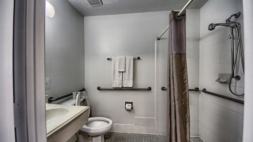 Imagen de la habitación del Hotel Studio 6 San Antonio, Tx - Six Flags. Foto 6