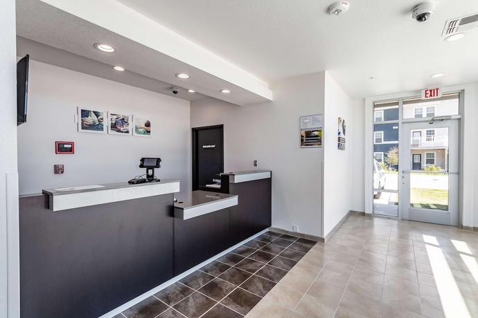 Imagen de los interiores del Hotel Studio 6 San Marcos, TX. Foto 19