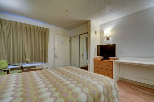 Imagen de la habitación del Hotel Studio 6 Seattle - Mountlake Terrace. Foto 3