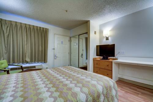 Imagen de la habitación del Hotel Studio 6 Seattle - Mountlake Terrace. Foto 6