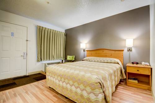 Imagen de la habitación del Hotel Studio 6 Seattle - Mountlake Terrace. Foto 9