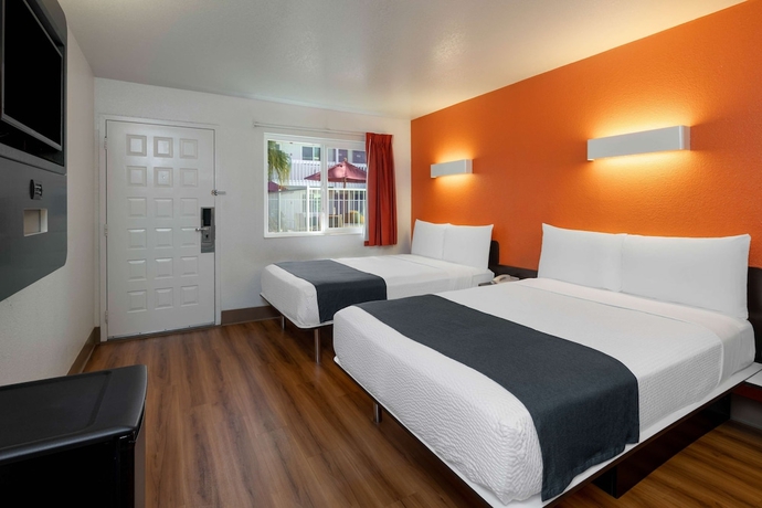 Imagen de la habitación del Hotel Studio 6 Suites Carpinteria, CA&ndash;Santa Barbara - South. Foto 15