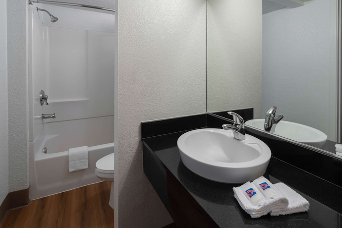 Imagen de la habitación del Hotel Studio 6 Suites Carpinteria, CA&ndash;Santa Barbara - South. Foto 17