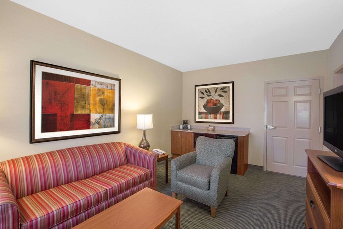 Imagen de la habitación del Hotel Studio 6 Suites Jacksonville, NC. Foto 8