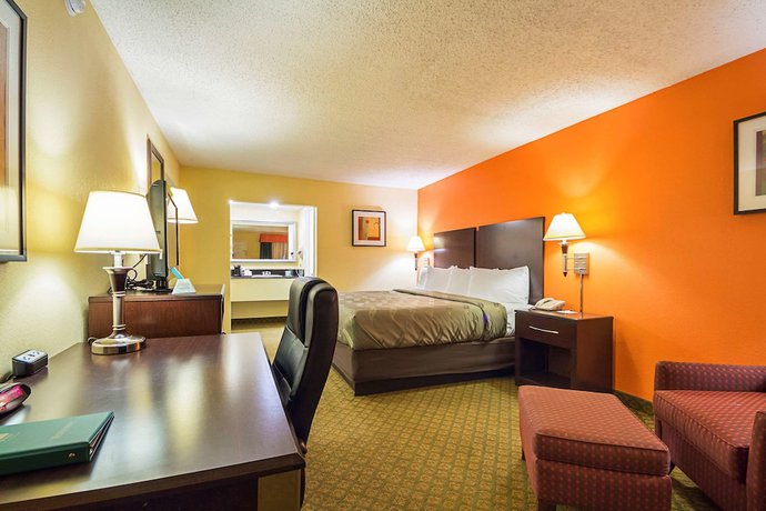 Imagen de la habitación del Hotel Studio 6 Suites North Richland Hills, Tx. Foto 12