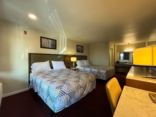 Imagen general del Hotel Studio 6 Suites Santa Ana, CA. Foto 8