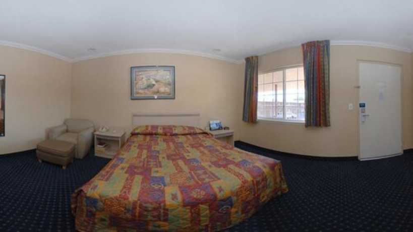 Imagen de la habitación del Hotel Studio 6 Suites &ndash; San Bernardino, CA. Foto 6