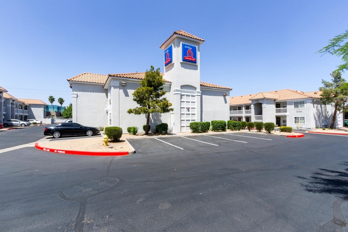 Imagen de los exteriores del Hotel Studio 6 Tempe, Az. Foto 13