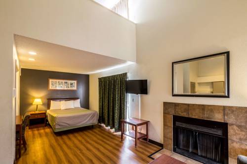 Imagen de la habitación del Hotel Studio 6 Tulsa, Ok. Foto 7