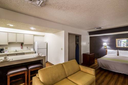 Imagen de la habitación del Hotel Studio 6 Tulsa, Ok. Foto 8