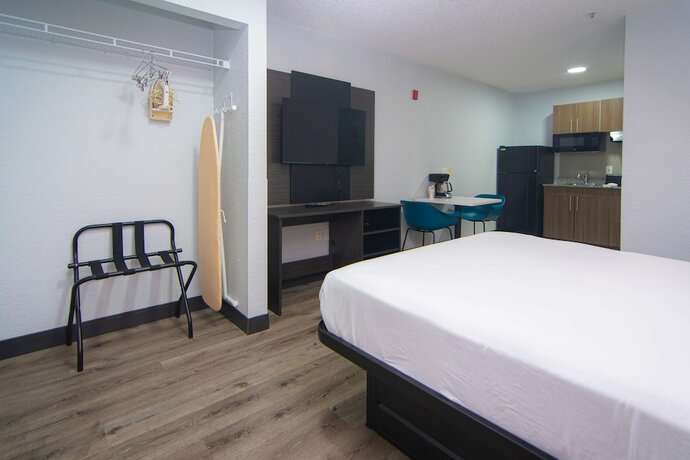 Imagen general del Hotel Studio 6 West Palm Beach, Fl. Foto 8