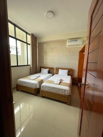 Imagen de la habitación del Hotel Studio 69. Foto 14