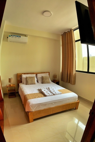 Imagen de la habitación del Hotel Studio 69. Foto 16