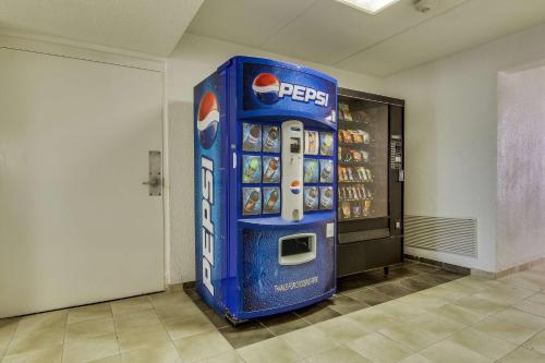 Imagen general del Hotel Studio 6-Jacksonville, FL - Baymeadows. Foto 3