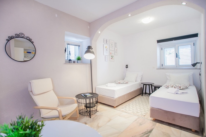Imagen de la habitación del Hotel Studio Apartments Emotha. Foto 6