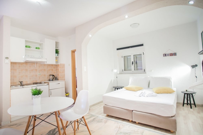 Imagen de la habitación del Hotel Studio Apartments Emotha. Foto 16