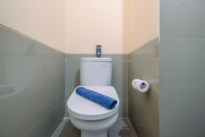 Imagen general del Hotel Studio Best Rate at Kebayoran Icon Apartment near Gandaria City. Foto 2