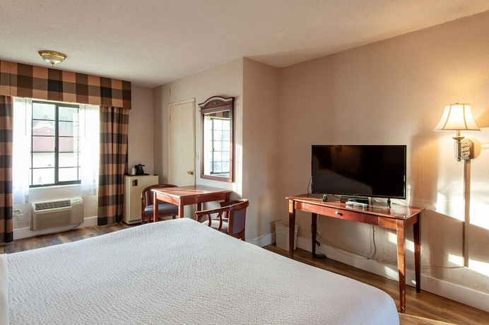 Imagen de la habitación del Hotel Studio City Court Yard. Foto 14