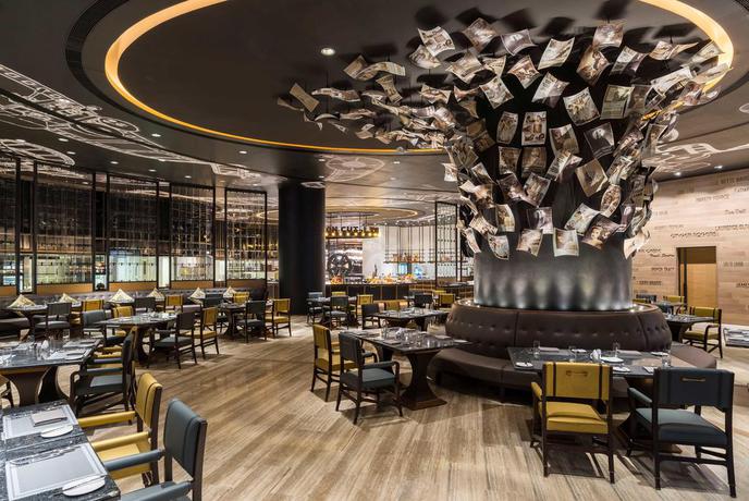 Imagen del bar/restaurante del Hotel Studio City. Foto 3