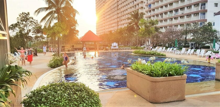 Imagen general del Hotel Studio Condo At Jomtien Beach. Foto 2