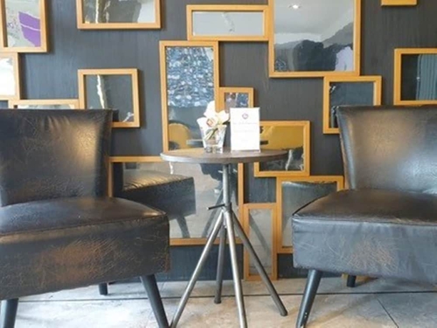 Imagen de los interiores del Hotel Studio Ekamai. Foto 14