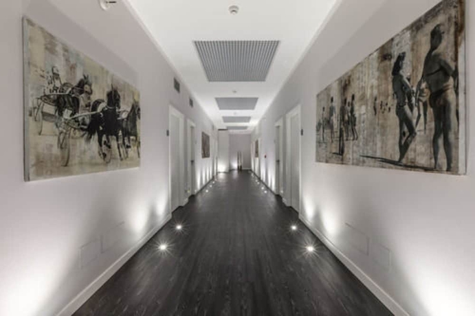 Imagen de los interiores del Hotel Studio Inn De Angeli. Foto 16