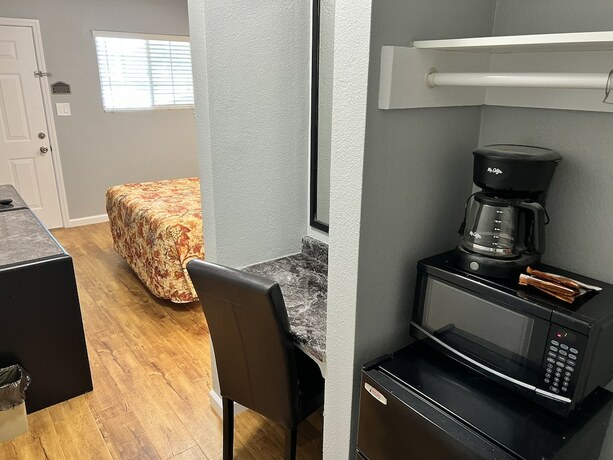 Imagen general del Hotel Studio Inn Livermore. Foto 17