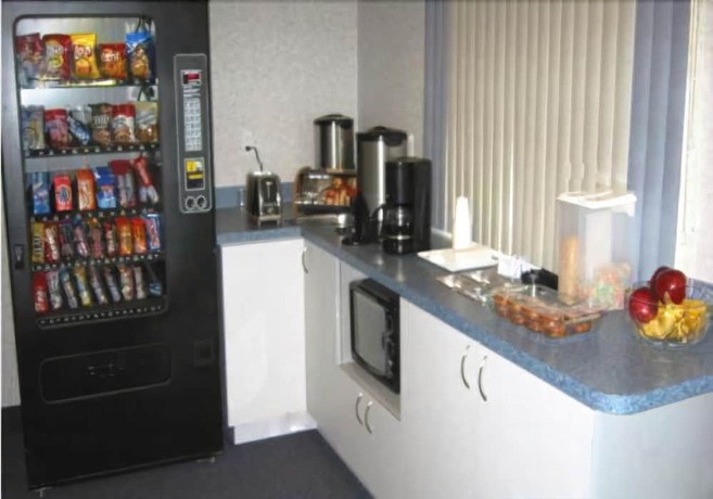 Imagen del bar/restaurante del Hotel Studio Inn and Suites Absecon NJ, Atlantic City. Foto 5