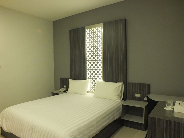 Imagen de la habitación del Hotel Studio Inn and Suites. Foto 4