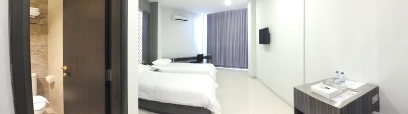 Imagen de la habitación del Hotel Studio Inn and Suites. Foto 12