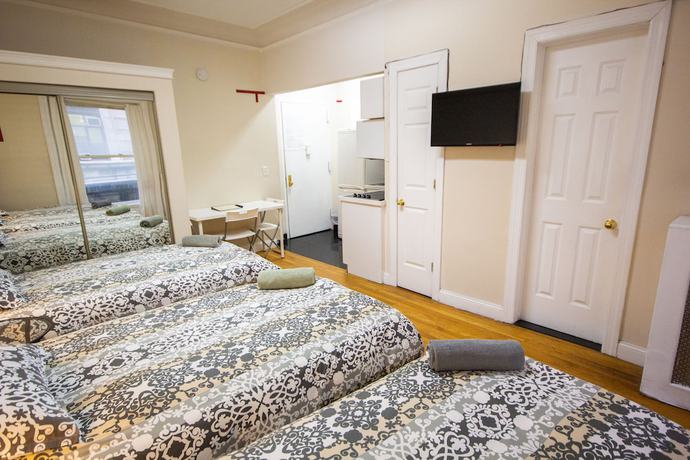 Imagen de la habitación del Hotel Studio Plus. Foto 15