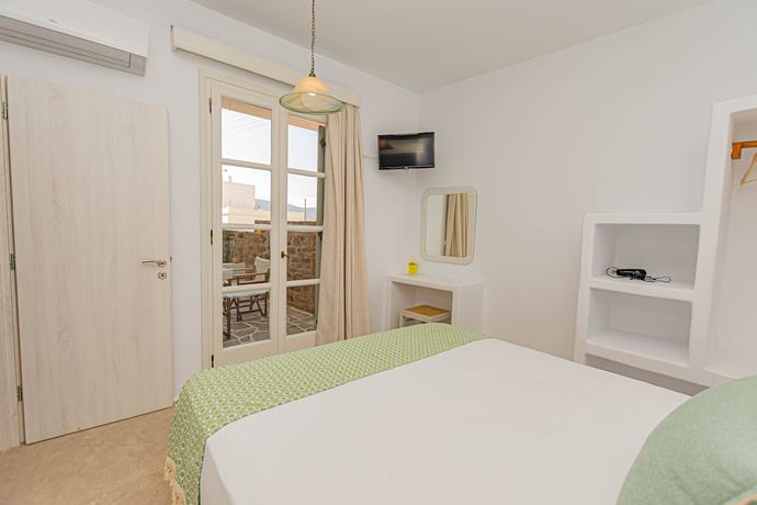 Imagen de la habitación del Hotel Studio Strouvalis. Foto 12