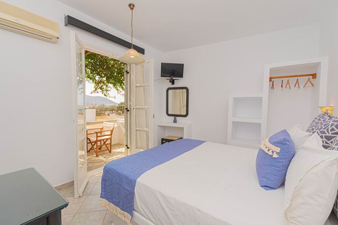Imagen de la habitación del Hotel Studio Strouvalis. Foto 16