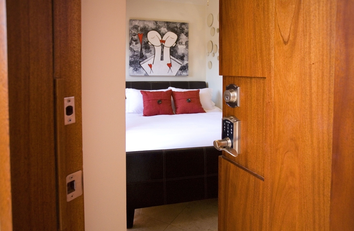 Imagen de la habitación del Hotel Studio Suite At Marina Cabo Plaza. Foto 7