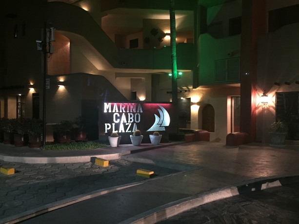 Imagen de los exteriores del Hotel Studio Suite At Marina Cabo Plaza. Foto 17