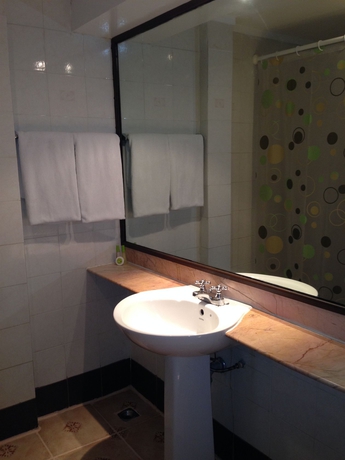 Imagen de la habitación del Hotel Studio Sukhumvit 18 By Icheck Inn. Foto 4