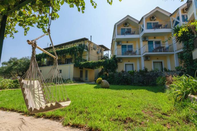 Imagen general del Hotel Studio Timotheos. Foto 16