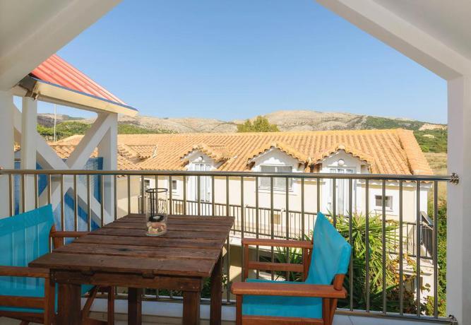 Imagen general del Hotel Studio Timotheos. Foto 6