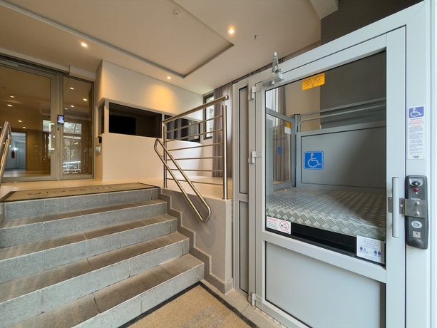 Imagen de los interiores del Hotel Studio p. Allianz e Hosp Albert Einstein. Foto 16