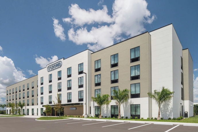 Imagen general del Hotel StudioRes by Marriott Fort Myers Airport. Foto 1