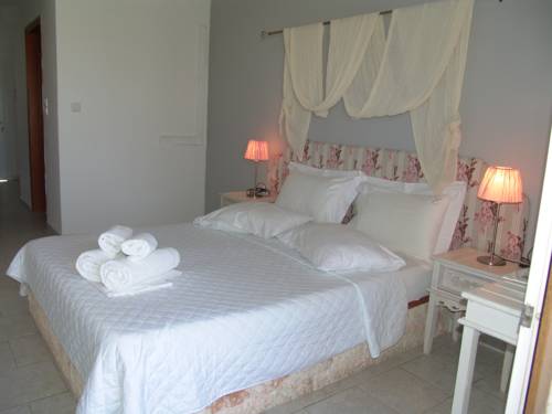 Imagen de la habitación del Hotel Studios Eliza. Foto 6