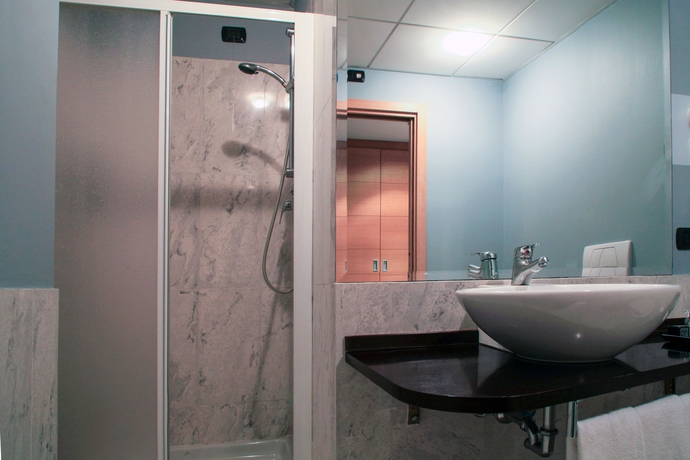 Imagen de la habitación del Hotel Studios. Foto 9