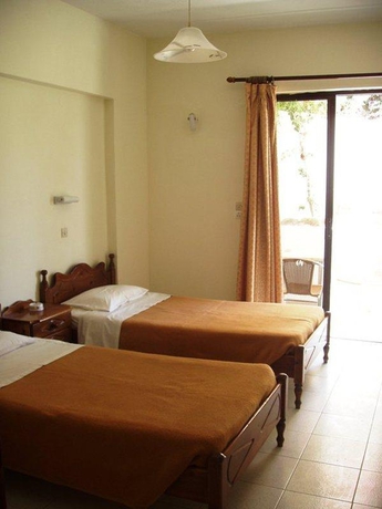 Imagen general del Hotel Studios Gorgona. Foto 7