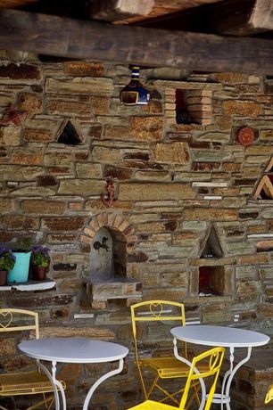 Imagen de los exteriores del Hotel Studios Irene. Foto 12