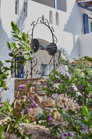 Imagen del bar/restaurante del Hotel Studios Irene. Foto 7