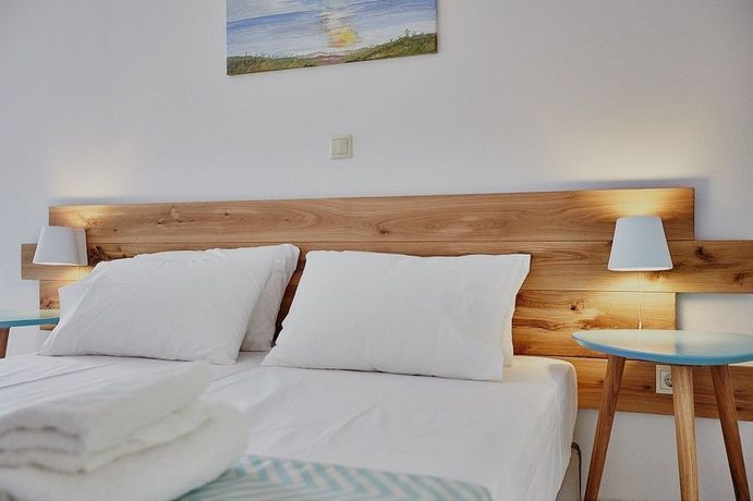 Imagen de los exteriores del Hotel Studios Irene. Foto 14